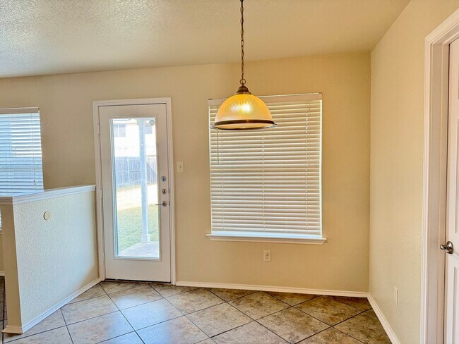 Building Photo - 4803 Donegal Bay Ct