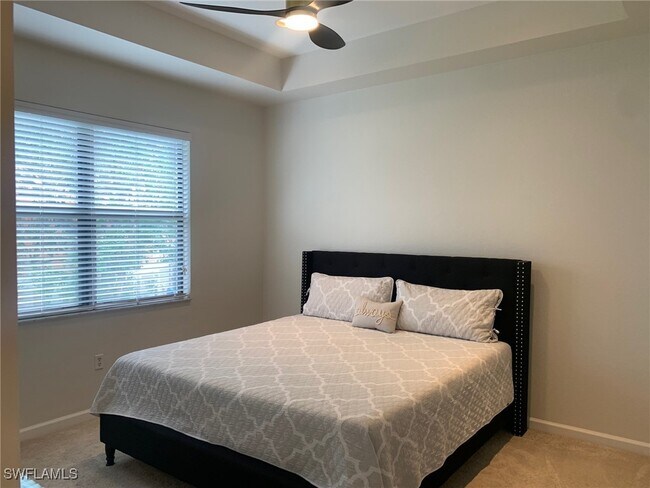 Building Photo - 15780 Portofino Springs Blvd