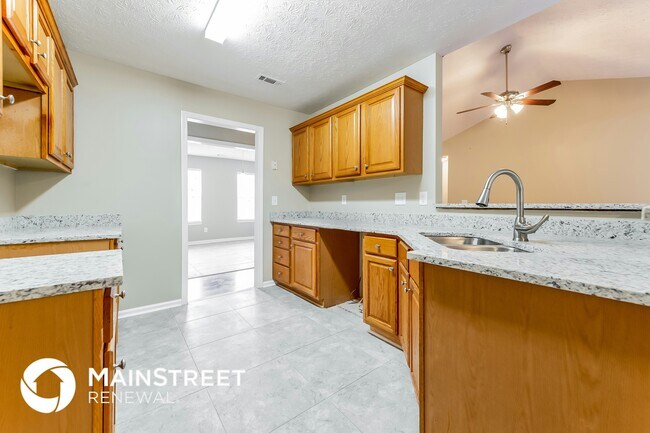 Building Photo - 2777 Cedar Tree Ln