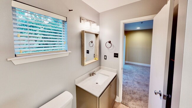 Building Photo - 2062 Atherton Heights Ln