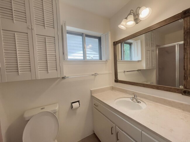 Building Photo - 7710 Romney Rd