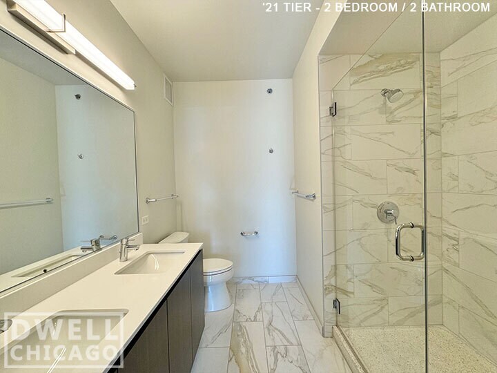 Building Photo - 710 N Aberdeen St