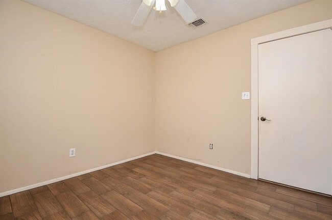 Building Photo - 14230 Cellini Dr