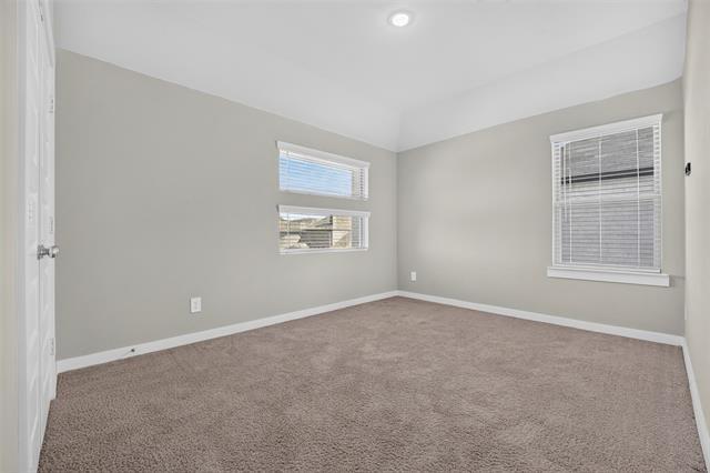 Building Photo - 1016 Mamavic Ln
