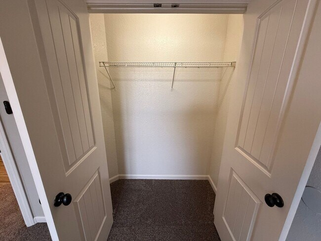 Building Photo - 2403 Talbott Way