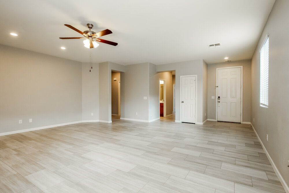 Building Photo - 5439 W Fetlock Trail