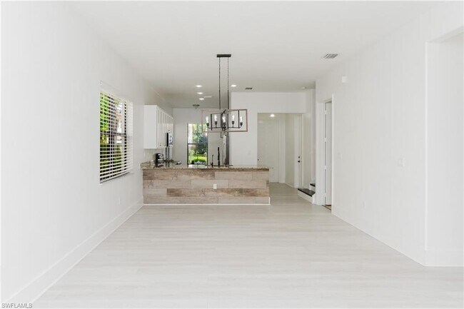 Building Photo - 5360 Brin Way