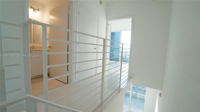 Building Photo - 60 SW 13th St