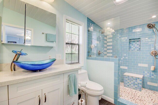 Building Photo - 3340 Terra Linda Dr