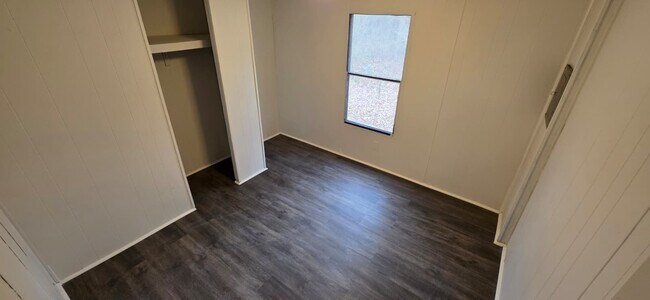 Building Photo - 8364 Cedar St