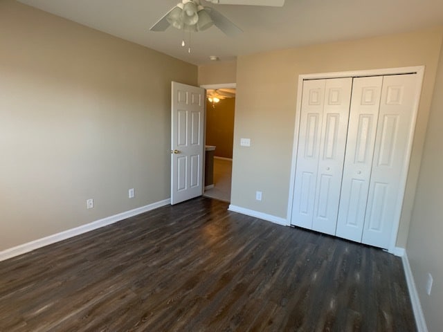 Building Photo - 9162 Maple Grove Dr