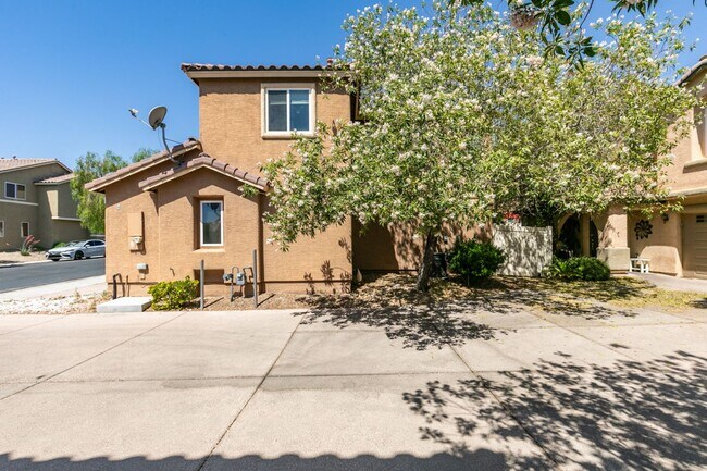 Building Photo - Bright & Inviting 3 Bedroom Home in 89148