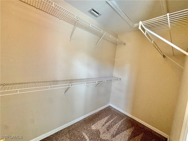 Building Photo - 912 Hampton Cir