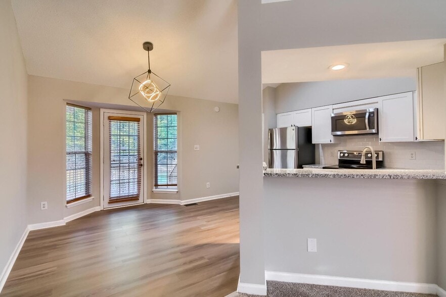 Building Photo - 7417 Wisconsin Ct