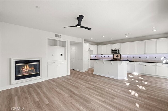 Building Photo - 5725 Calle Polvorosa