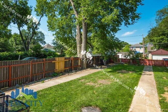 Building Photo - 91-93 N Central Avenue, Columbus, OH 43222