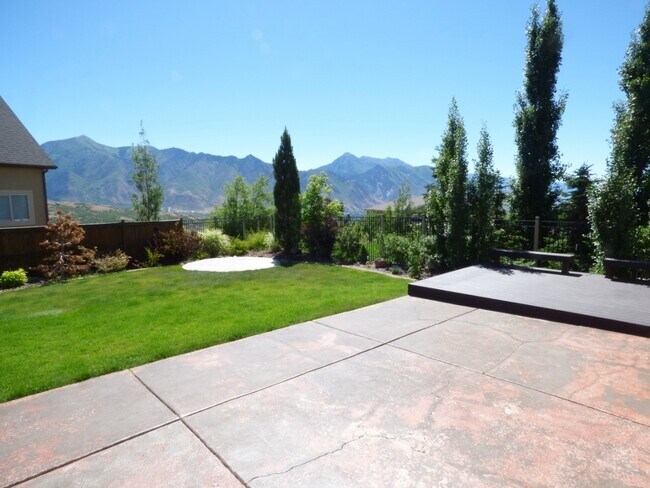 Building Photo - 15443 Falcon Ridge Dr