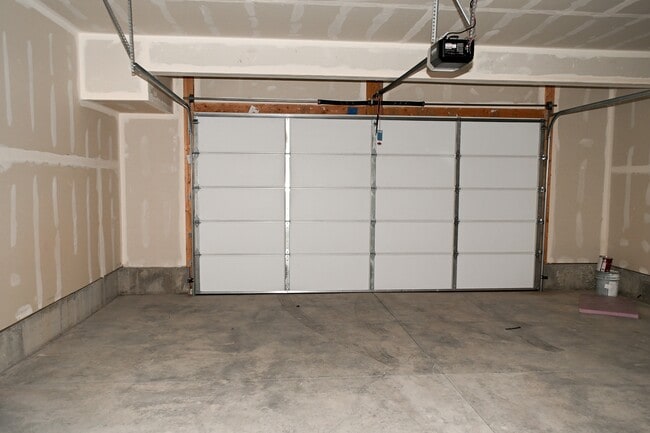 Building Photo - 2251 S 1220 W