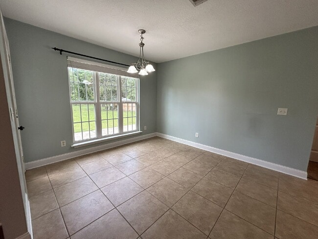 Building Photo - Home for Rent