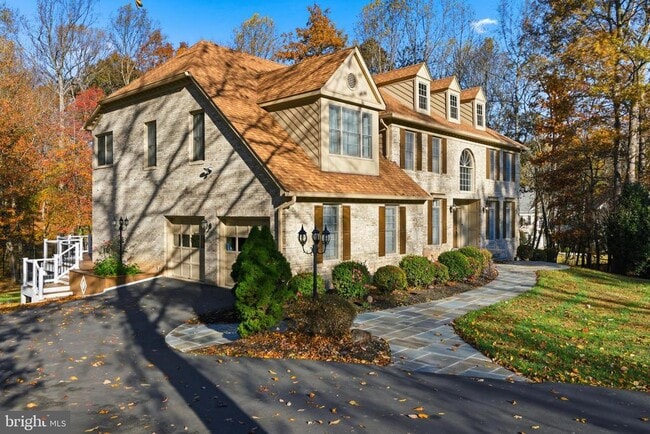 Primary Photo - 18136 Hayloft Dr