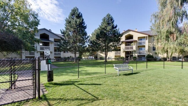 Building Photo - 2700 W Powell Blvd