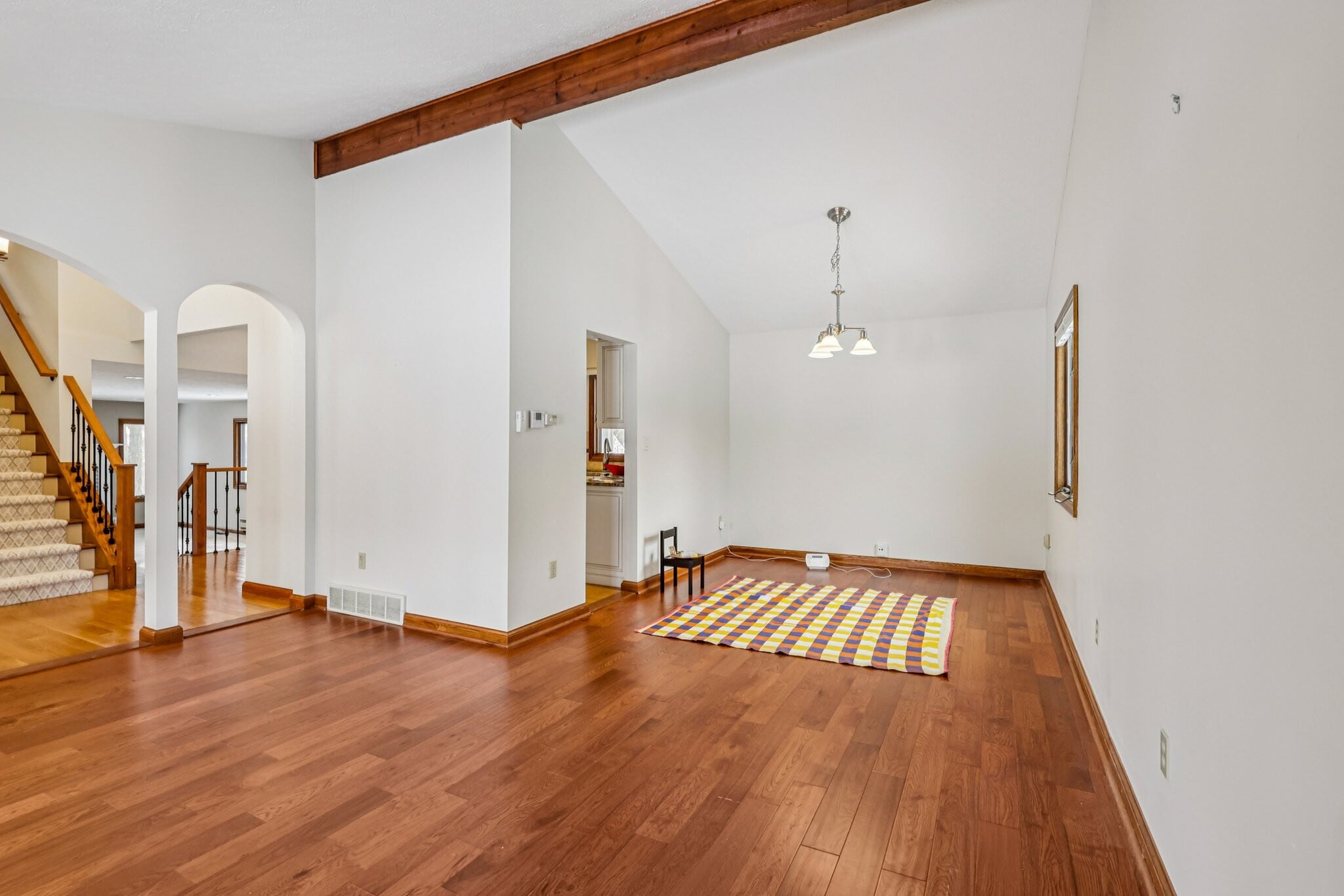 Building Photo - 6235 Sunnywood Dr