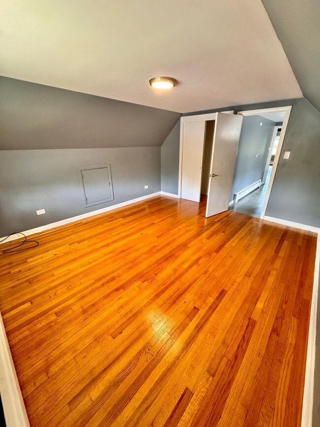 Building Photo - 4736 S Tripp Ave