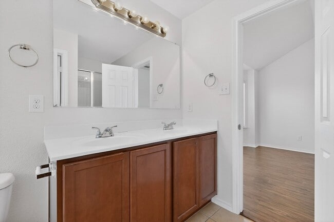 Building Photo - 416 Prescott Ln