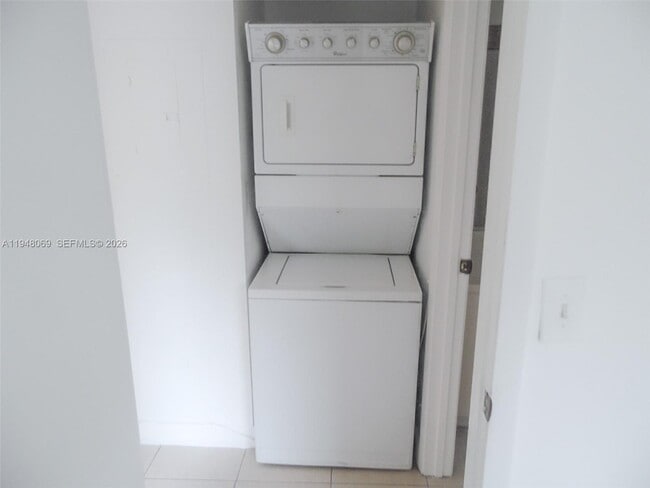 Building Photo - 900 Constitution Dr