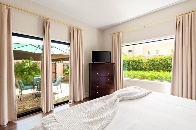 Building Photo - 4525 N 66th St