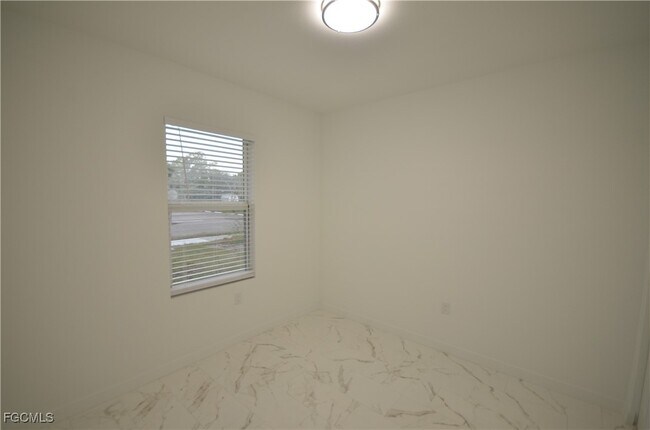 Building Photo - 2181 Mitchell Ct