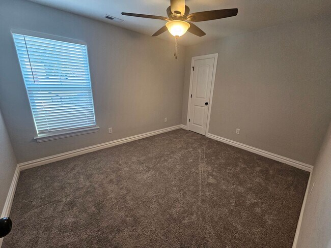 Building Photo - BERKLEY