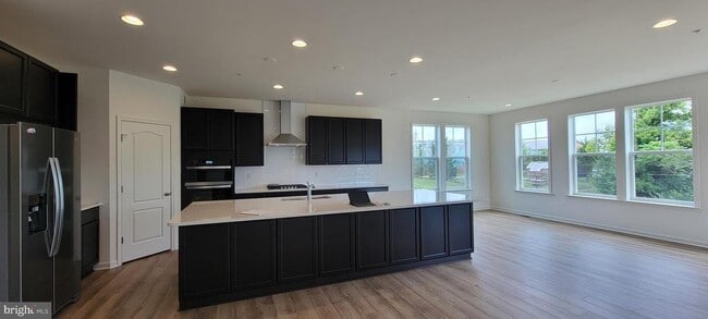 Building Photo - 9431 Alloway Dr
