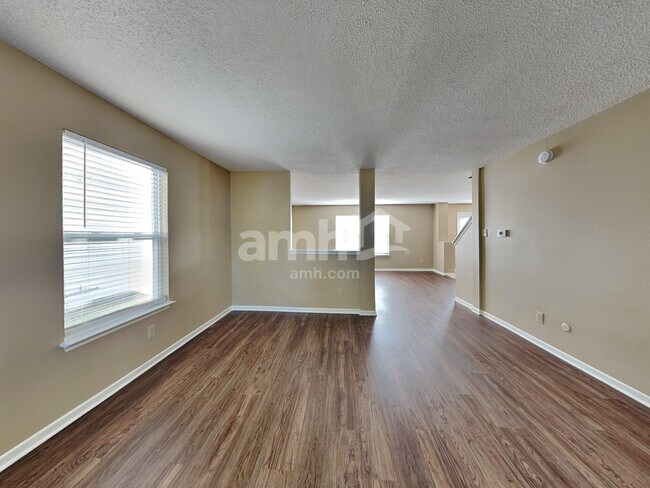 Building Photo - 14766 White Tail Run