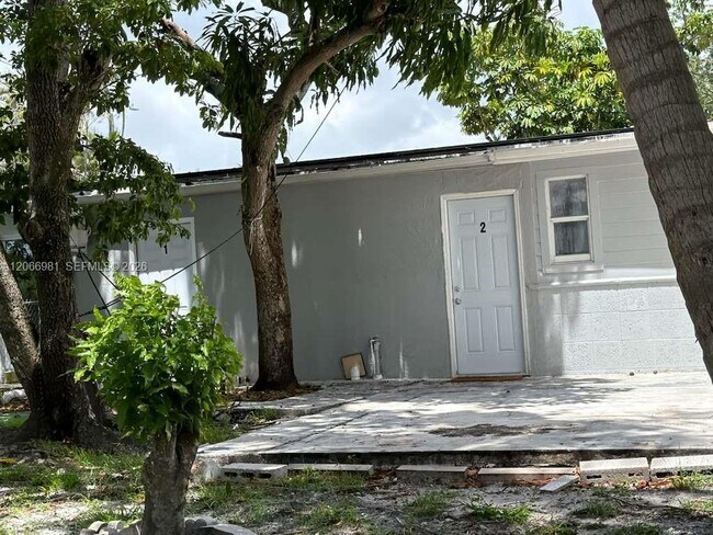 Building Photo - 20302 NW 39th Ct