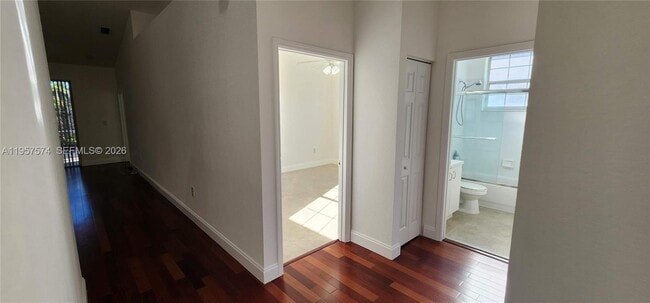 Building Photo - 7400 S Aragon Blvd