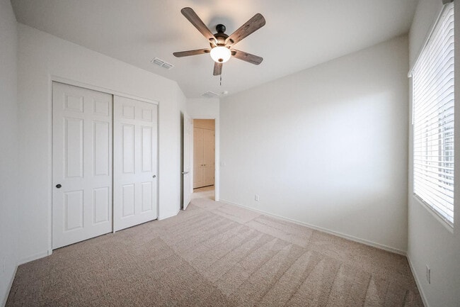 Building Photo - 25620 N 167th Dr