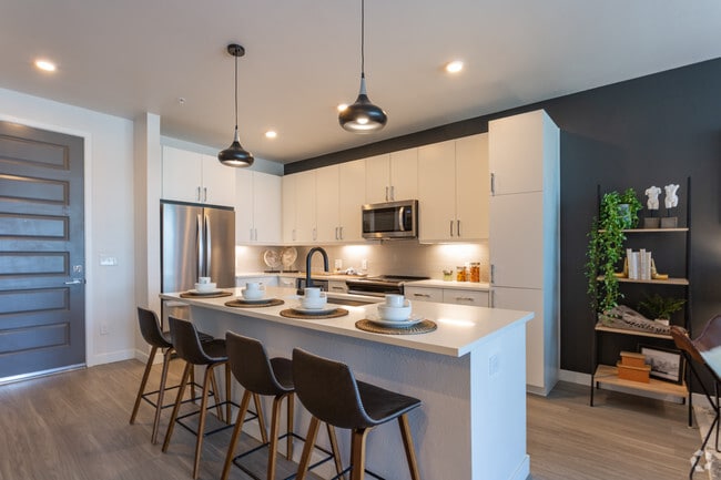 Interior Photo - Canvas on Blake