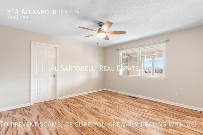 Building Photo - 314 Alexander Rd