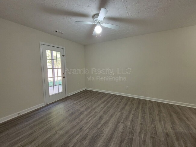 Building Photo - 120 Buddy Blvd