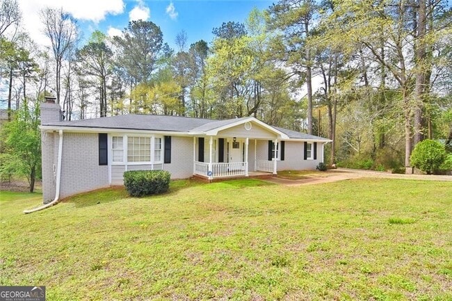 Building Photo - 86 Regency Way SE