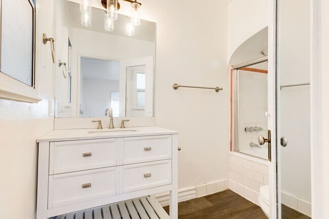 Building Photo - 288 S Coronado St