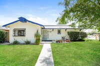 Building Photo - 6500 Lockhurst Dr