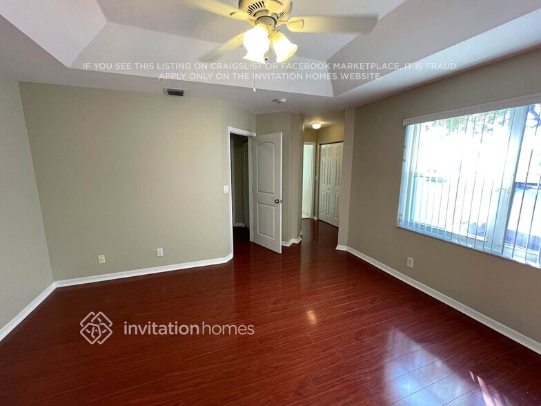 Building Photo - 3994 Crescent Creek Dr