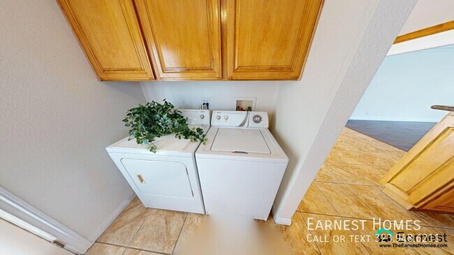 Building Photo - 7540 Quimby Ave