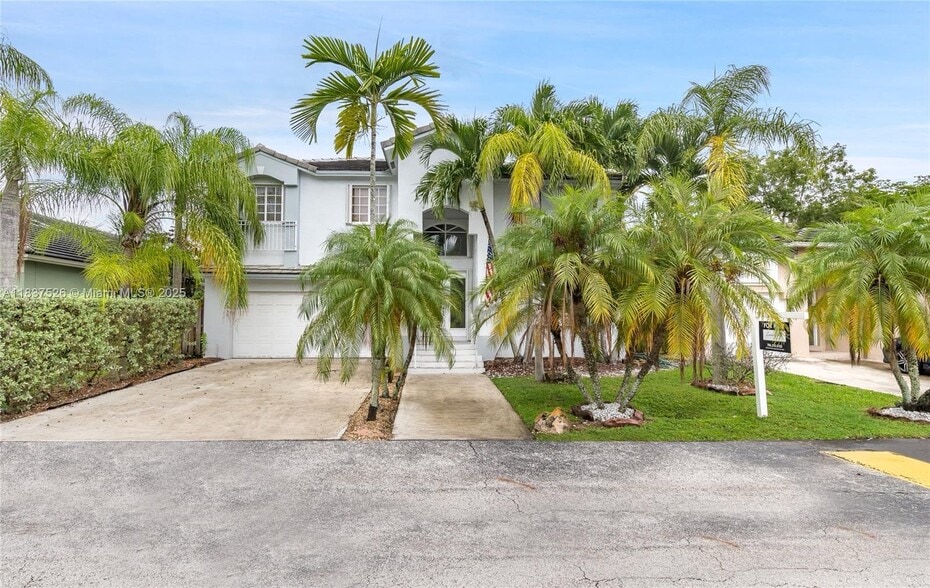 Building Photo - 14755 SW 123rd Ave