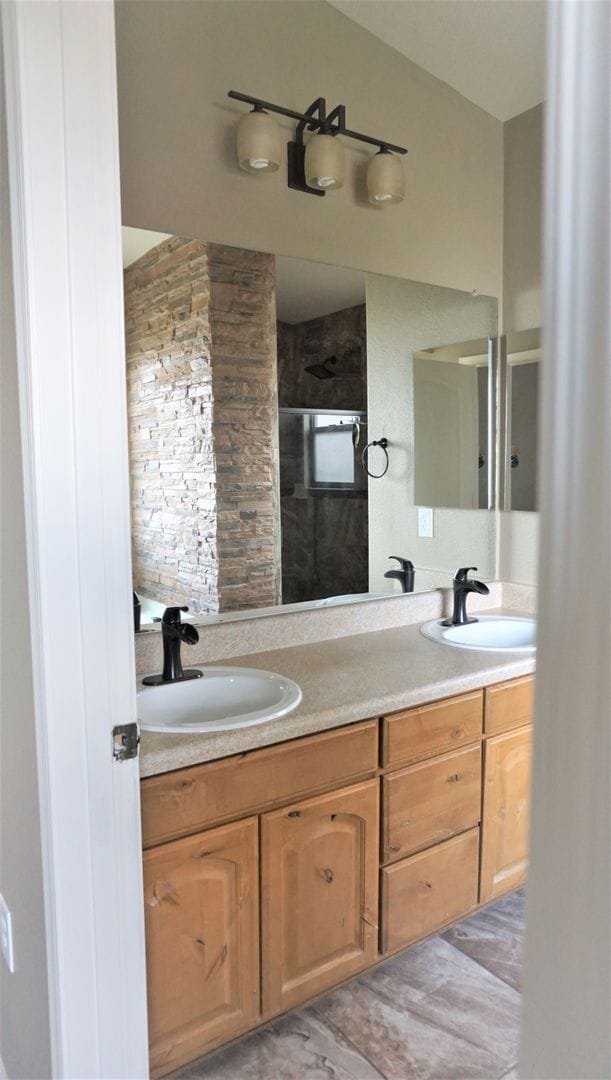 Building Photo - 3359 Zion Ct