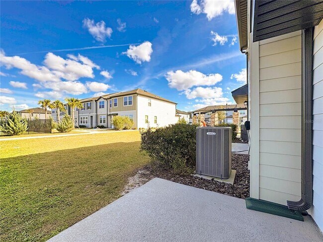 Building Photo - 5941 Piney Shrub Pl