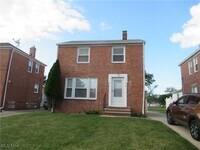 Building Photo - 39 Eldred Ave