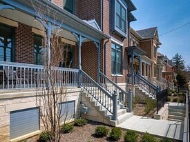 Building Photo - 112 W Starr Ave